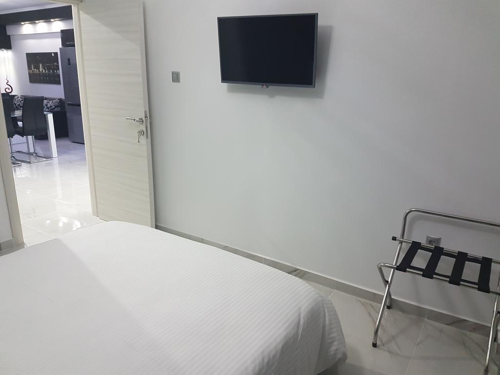 Apartamento Route 77 Tesalónica Exterior foto